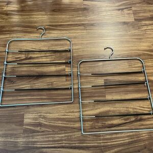 Five layer, four rotating layer pants hanger
